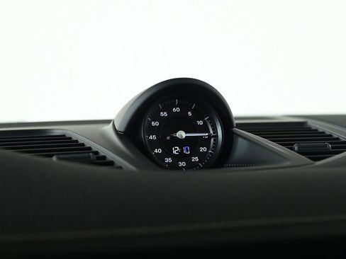 New 2025 Porsche Panamera 4 image 22