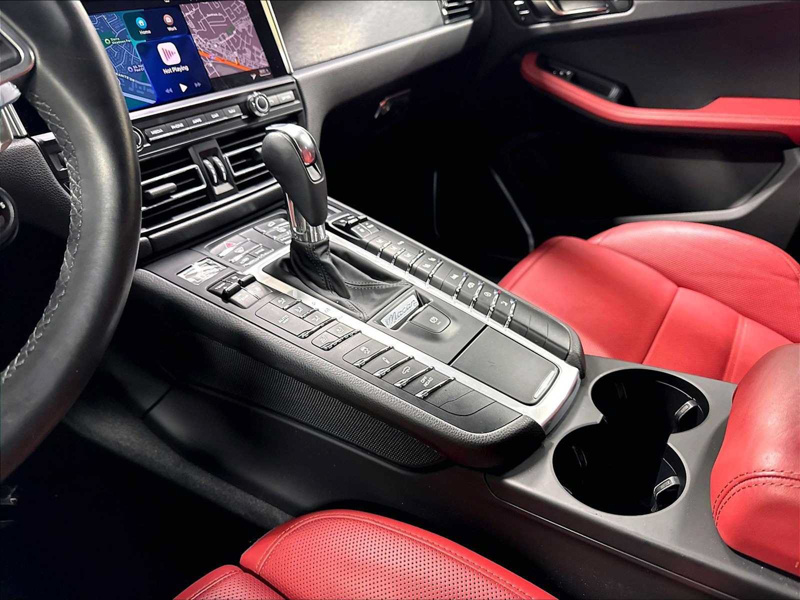 Used 2021 Porsche Macan GTS AWD/4WD image 20