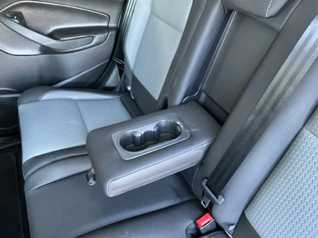 Used 2017 Ford Escape SE AWD/4WD image 35