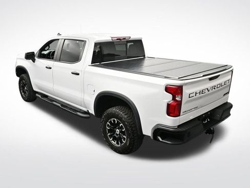 Used 2023 Chevrolet Silverado 1500 ZR2 w/ LPO, Dark Essentials Package AWD/4WD image 17