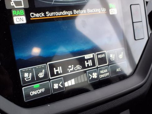 Certified 2025 Subaru Ascent Bronze Edition image 9