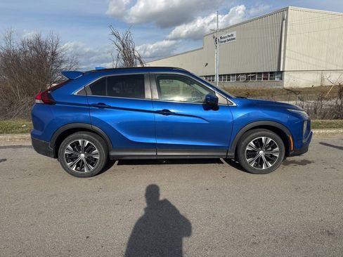 Used 2022 Mitsubishi Eclipse Cross FWD image 4