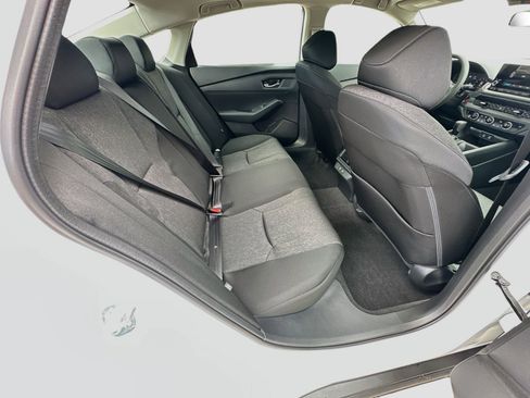 Used 2025 Honda Accord SE image 25
