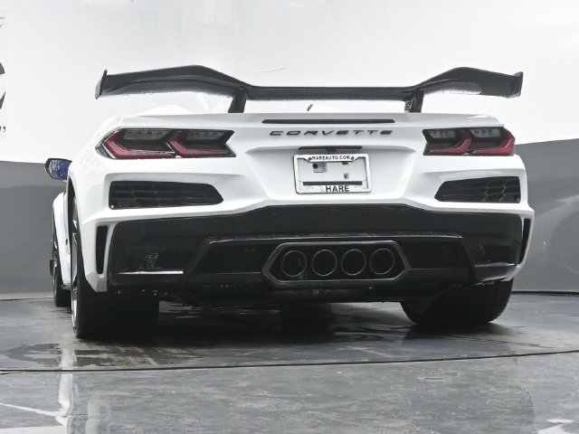 New 2027 Chevrolet Corvette Z06 RWD image 38