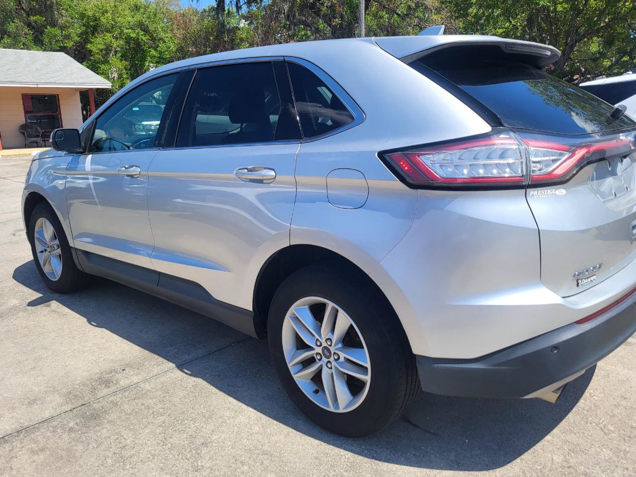 Used 2017 Ford Edge SEL AWD/4WD image 18