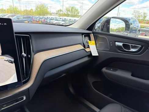 New 2026 Volvo XC60 B5 Plus w/ Climate Package AWD/4WD image 21