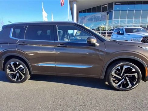 Used 2022 Mitsubishi Outlander SEL image 9