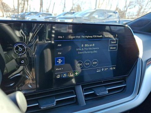 New 2026 Chevrolet Trax RS w/ Driver Confidence Package image 9