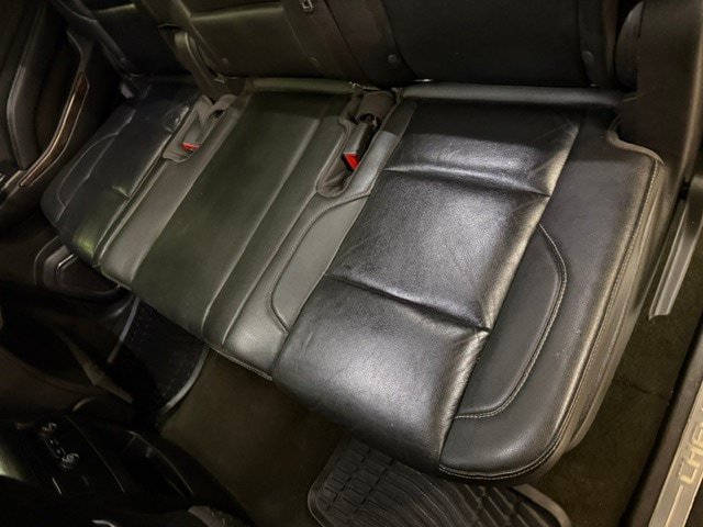 Used 2017 Chevrolet Suburban LT AWD/4WD image 36