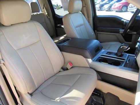 Used 2019 Ford F150 Lariat AWD/4WD image 9