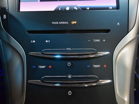 Used 2016 Lincoln MKZ AWD w/ Equipment Group 300A Reserve image 35