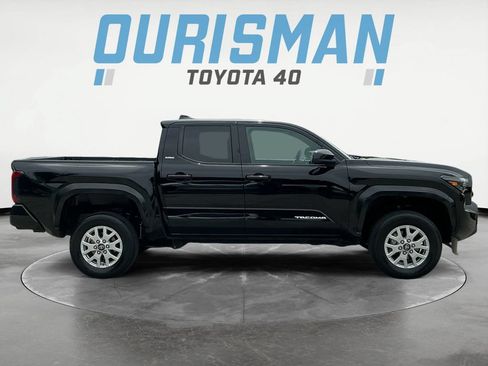 Used 2024 Toyota Tacoma SR5 RWD image 8