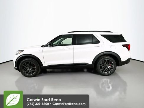 New 2026 Ford Explorer ST-Line w/ ST-Line Street Pack AWD/4WD image 4