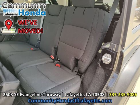 Used 2021 Jeep Wrangler Unlimited Sport AWD/4WD image 33