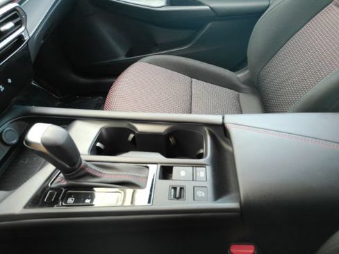 Used 2026 Nissan Sentra SR w/ Floor Mat Package FWD image 36