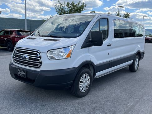 Used 2019 Ford Transit 350 XLT RWD image 12
