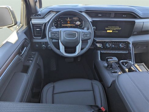 New 2026 GMC Sierra 1500 Denali w/ Denali Reserve Package AWD/4WD image 17