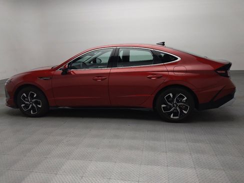 Used 2025 Hyundai Sonata SEL FWD image 3