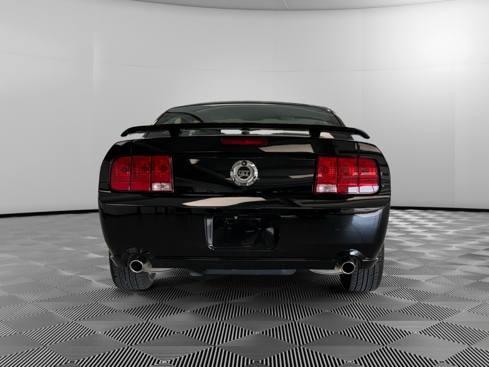 Used 2007 Ford Mustang GT RWD image 7