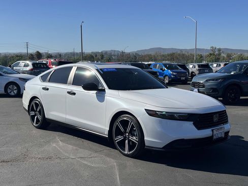 Certified 2023 Honda Accord Sport image 27