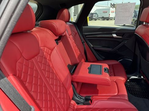 Used 2020 Audi SQ5 Premium Plus w/ Premium Plus Package AWD/4WD image 8