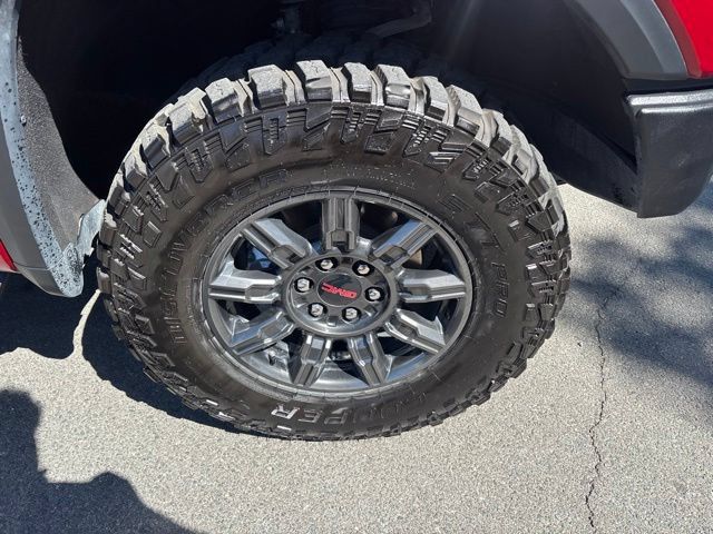 Used 2024 GMC Sierra 1500 AT4X AWD/4WD image 46