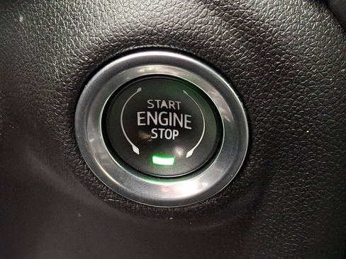 Used 2022 Chevrolet Silverado 1500 LT Trail Boss w/ Convenience Package II image 24