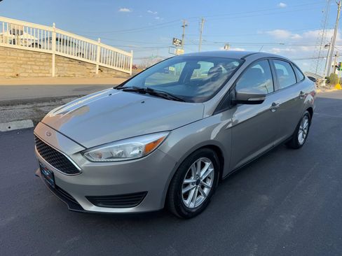 Used 2015 Ford Focus SE image 7