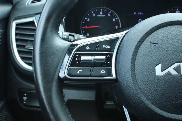 Used 2022 Kia Seltos S FWD image 24