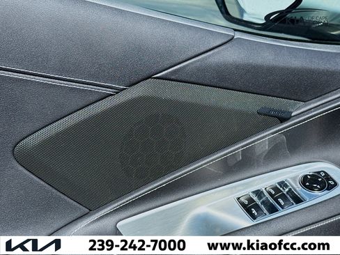 Used 2021 Chevrolet Corvette Stingray Convertible w/ 1LT image 21