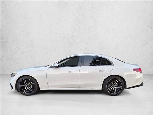 Certified 2026 Mercedes-Benz E 350 4MATIC Sedan image 8