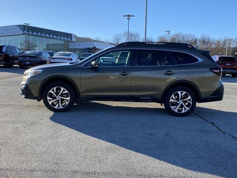 Used 2021 Subaru Outback Limited image 4