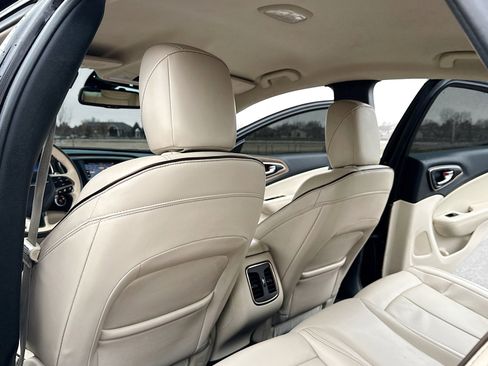 Used 2015 Chrysler 200 C w/ Navigation & Sound Group I image 6