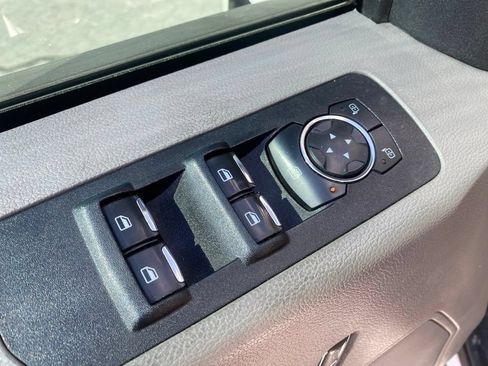Used 2018 Ford F150 XLT AWD/4WD image 13