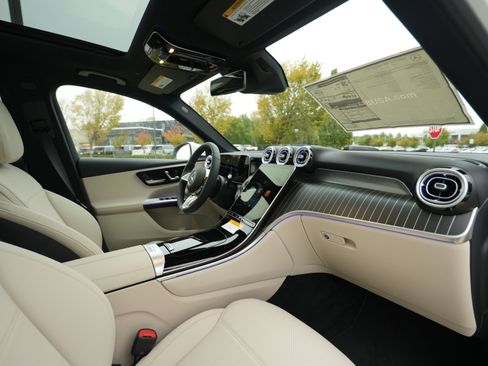 New 2026 Mercedes-Benz GLC 300 4MATIC image 36