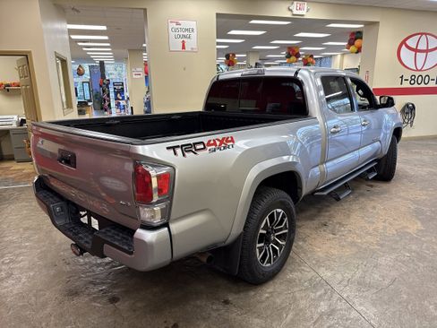 Used 2023 Toyota Tacoma TRD Sport image 21