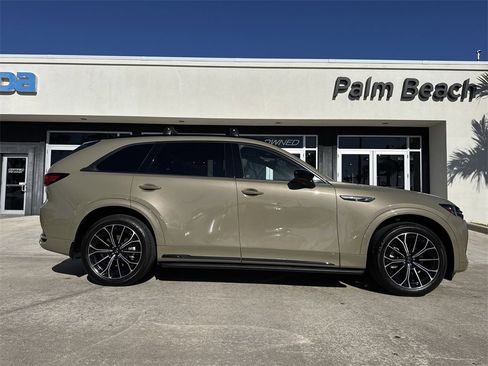 Used 2025 MAZDA CX-70 3.3 Turbo S w/ Premium Package image 24