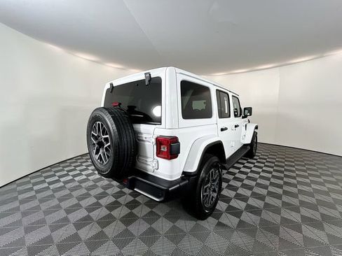 New 2026 Jeep Wrangler Sahara image 9