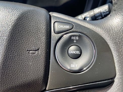 Used 2019 Honda HR-V Sport image 17