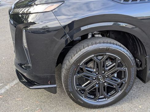 New 2027 INFINITI QX80 Sensory w/ Sport Exterior Package AWD/4WD image 10