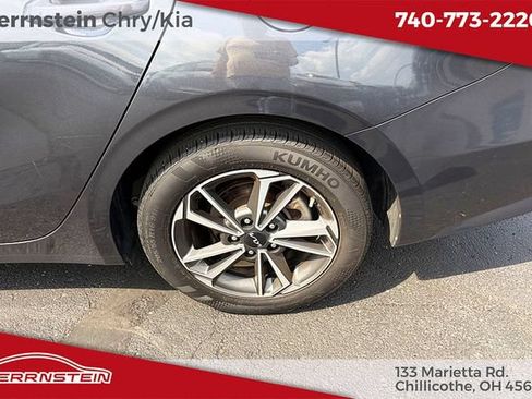 Used 2023 Kia Forte LXS FWD image 21