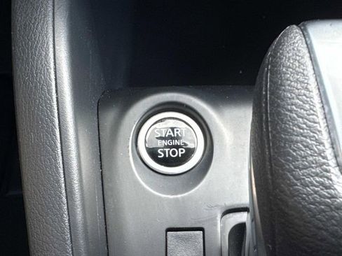 Certified 2025 Nissan Kicks Play S FWD image 30