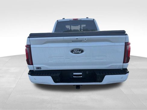 Used 2024 Ford F150 Platinum image 4