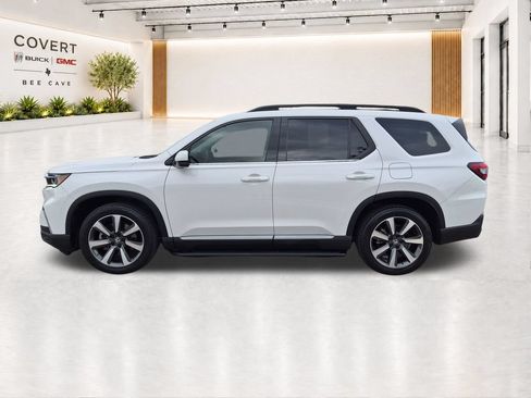 Used 2024 Honda Pilot Elite image 7