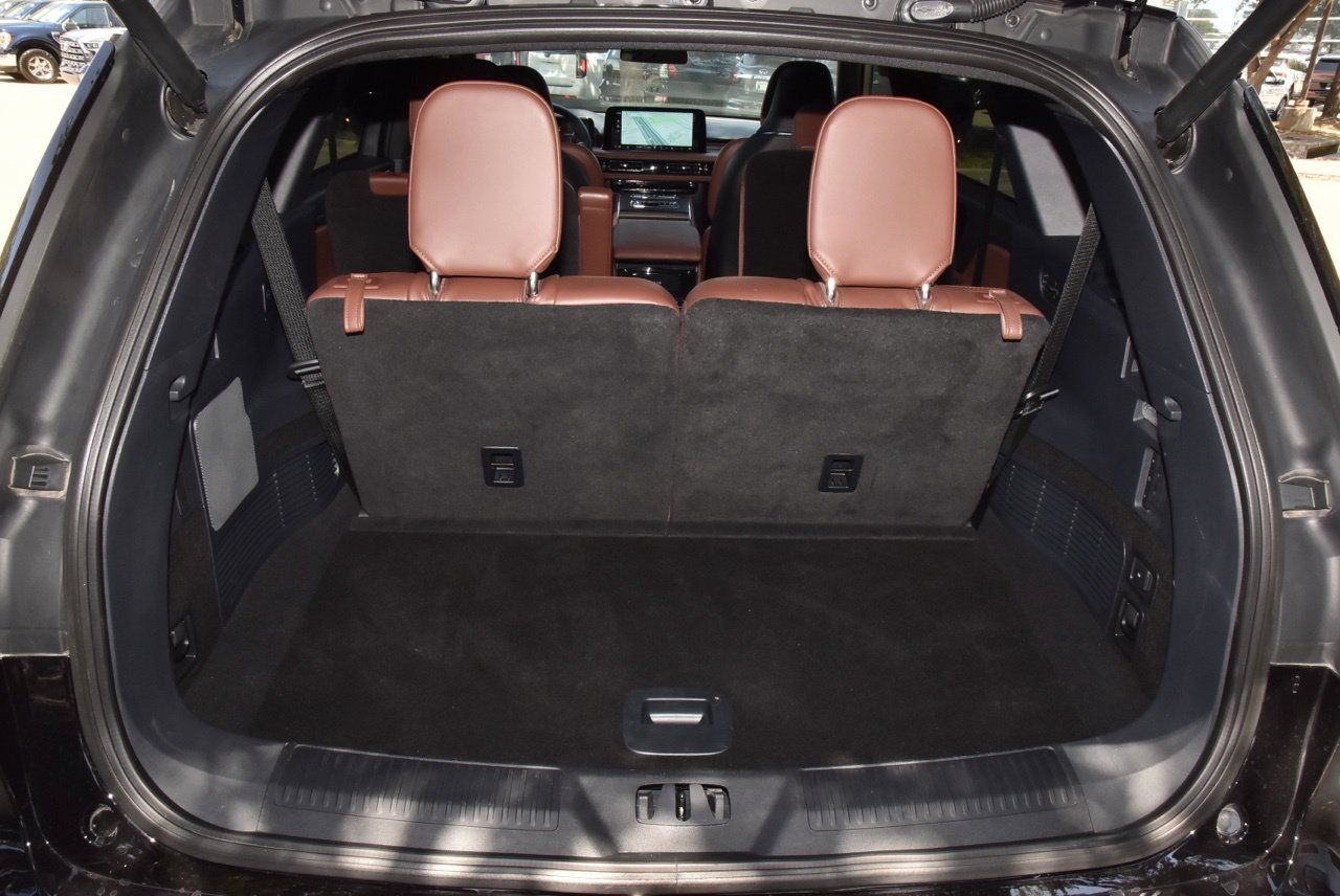 Used 2026 Lincoln Aviator Reserve AWD/4WD image 31