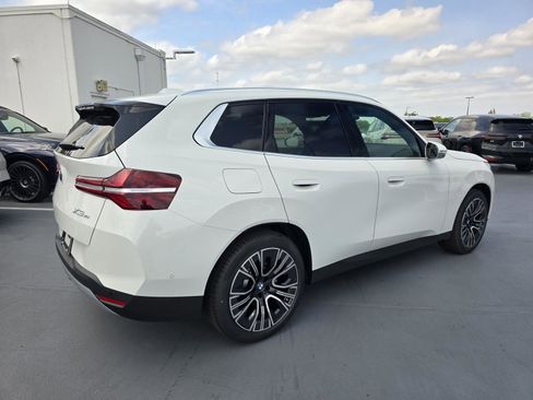 New 2026 BMW X3 xDrive30 w/ Premium Package AWD/4WD image 3