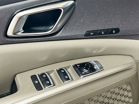 New 2026 Kia Carnival SX image 18