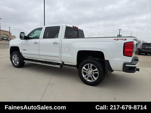 Used 2016 Chevrolet Silverado 2500 High Country w/ Duramax Plus Package image 12