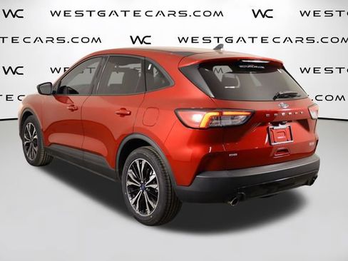 Used 2022 Ford Escape SE w/ SE Sport Appearance Package FWD image 42