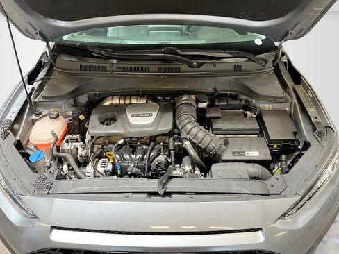 Used 2021 Hyundai Kona Limited w/ Cargo Package AWD/4WD image 30